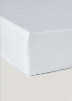 Szary, bardzo miąkki zestaw prześcieradeł i poszewek na poduszki