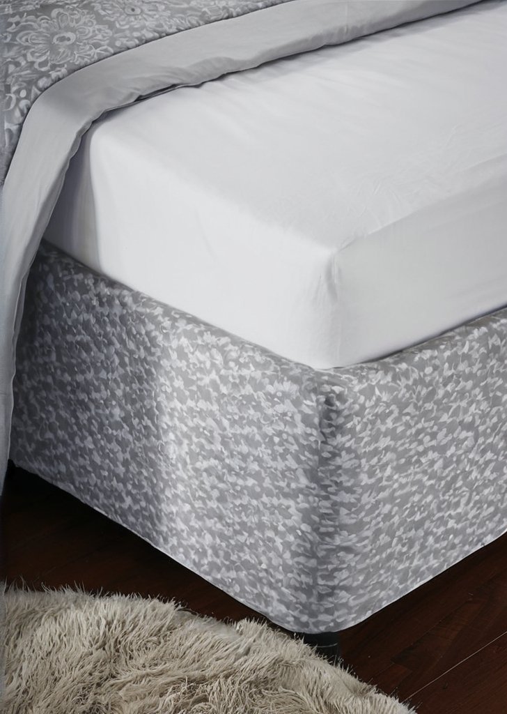 Okładzina bazowa z Crushed Velvet Divan