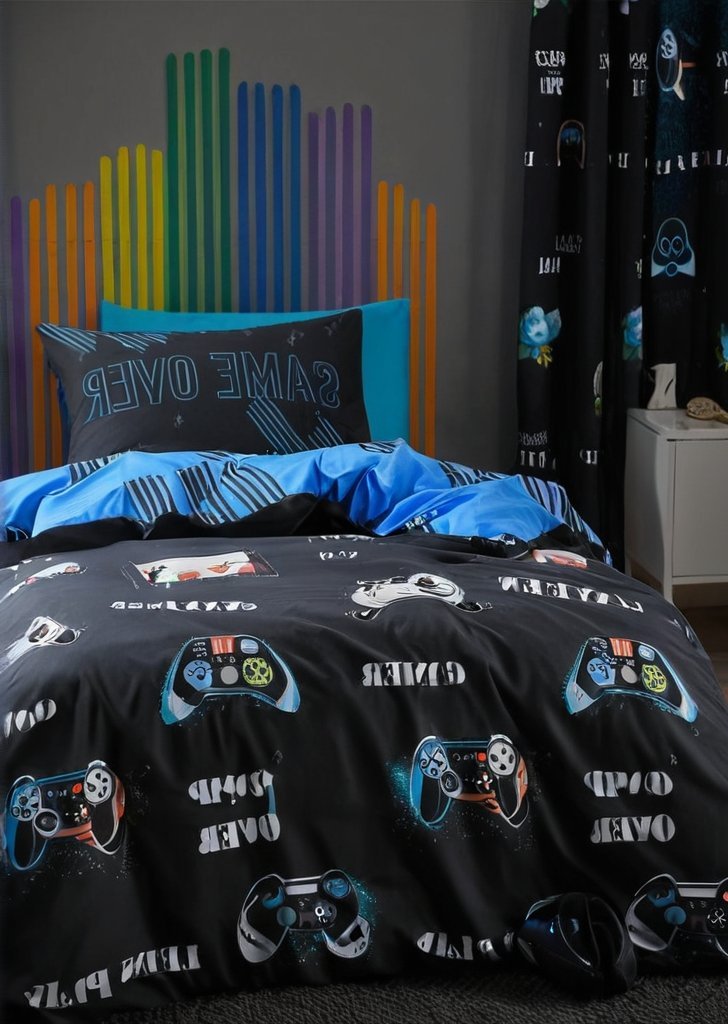 Zestaw dwustronnych poszewek na kołdrą Game Over w kolorze czarnym