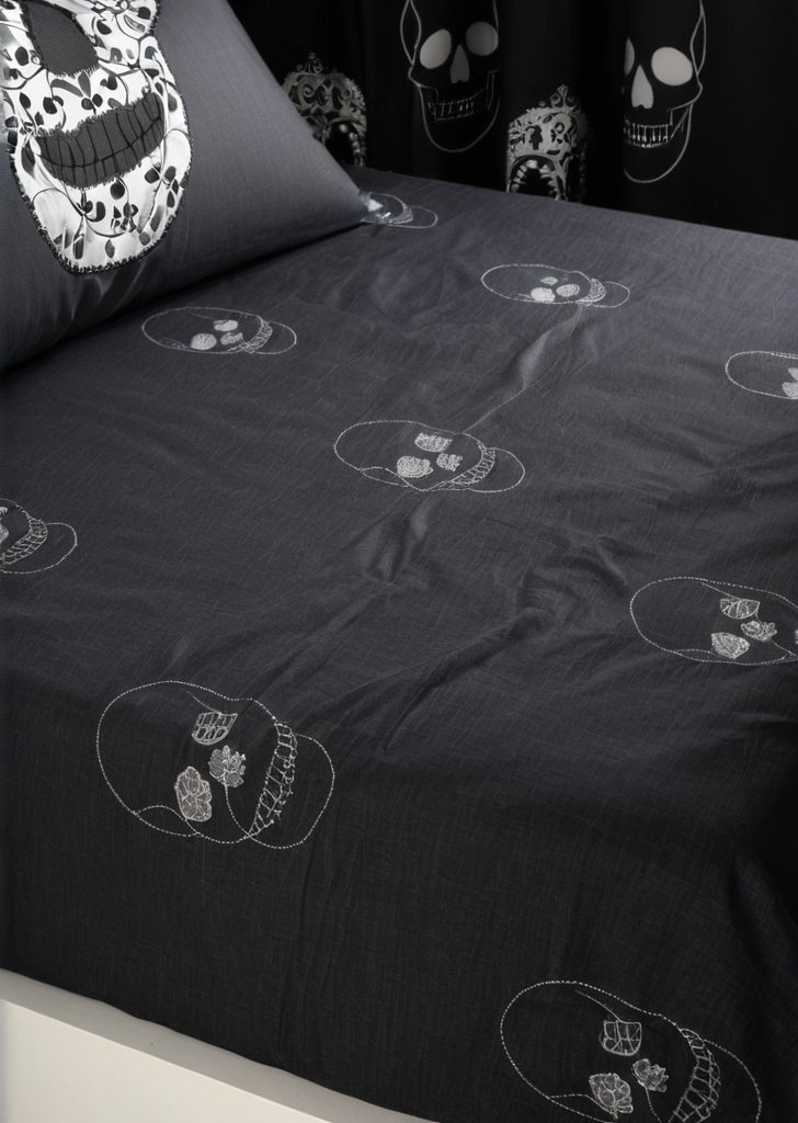 Prześcieradło Skulls z gumką