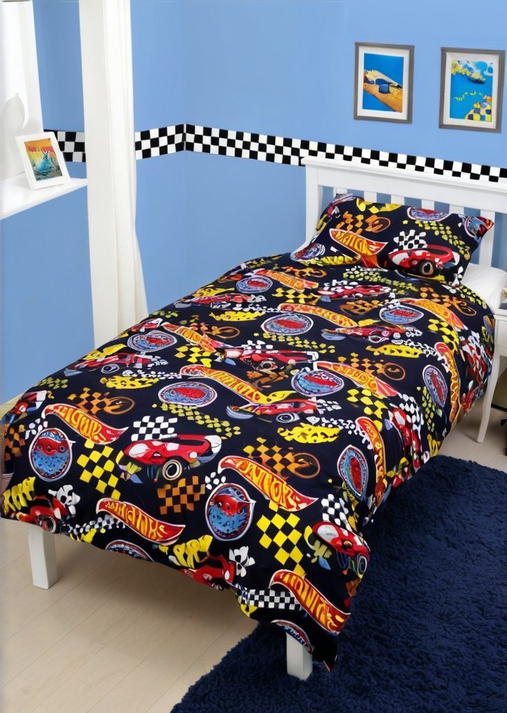 Zestaw dwustronnych poszewek na kołdrą Hot Wheels Racer - obrazek 2