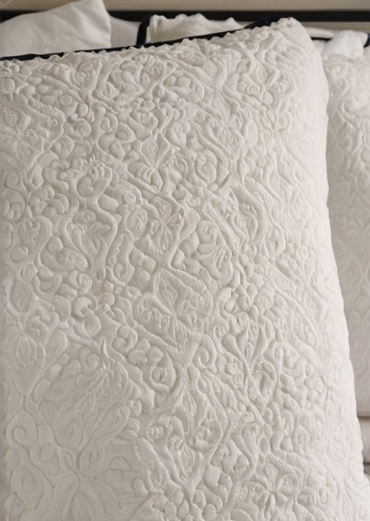 Kremowy zestaw pikowanej kołdry Borg w kratką - obrazek 2