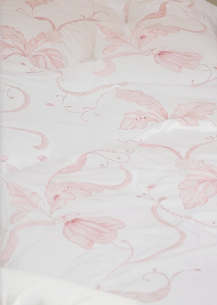 Prześcieradło Bow w kolorze biało-różowym - obrazek 2